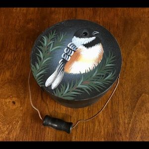 NWT. Wooden, Chickadee Round Box